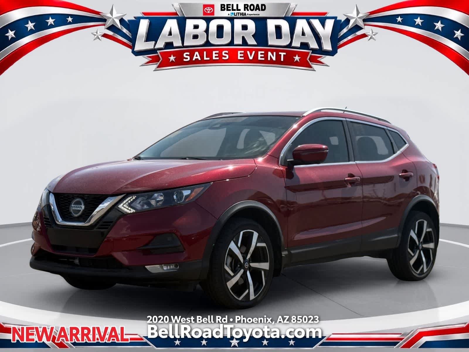 Used 2020 Nissan Rogue Sport SV w/ Technology Package FWD image 1