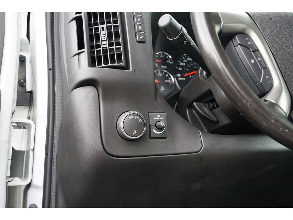 Used 2016 Chevrolet Express 3500 LT w/ LT Preferred Equipment Group image 16