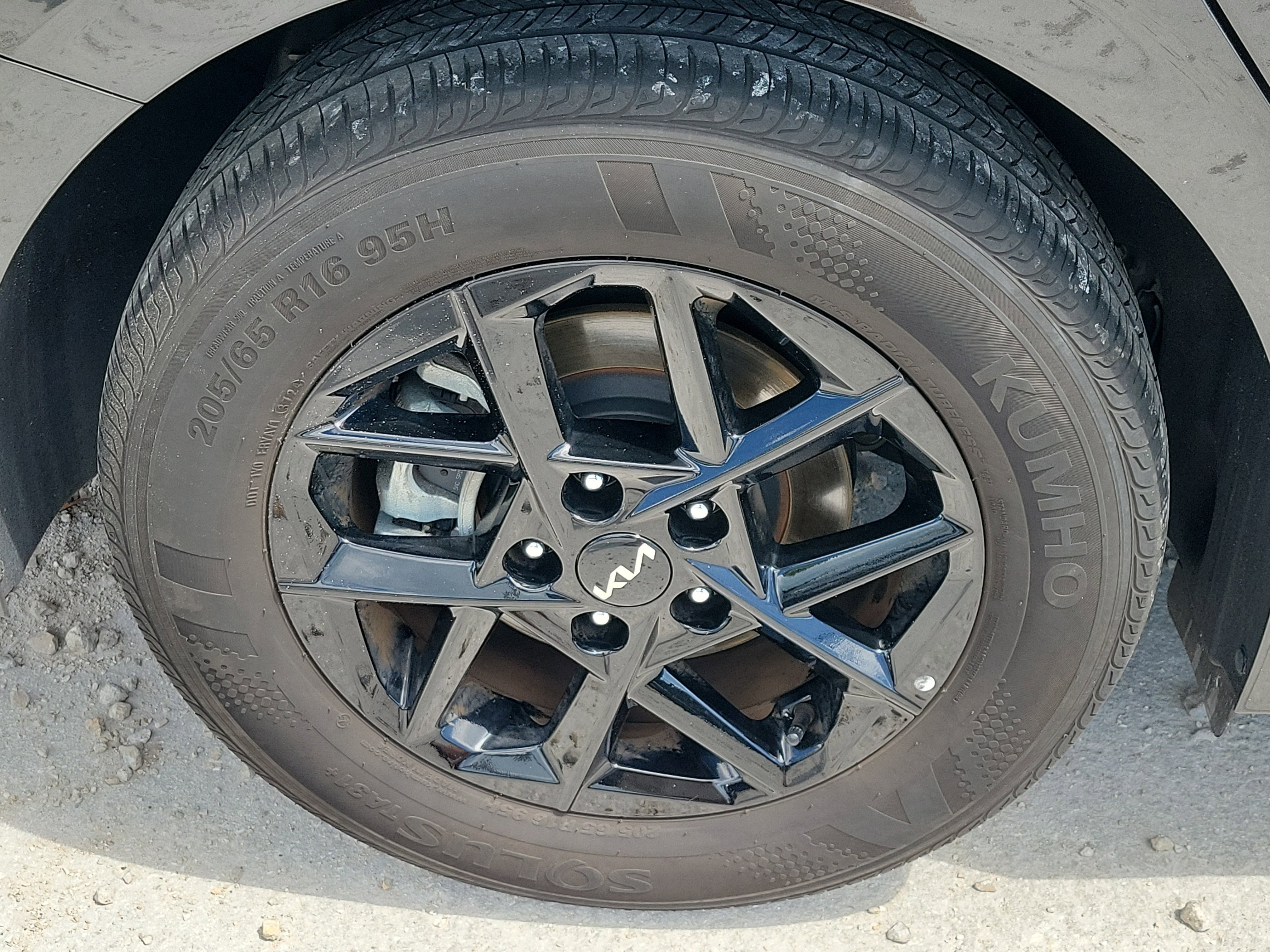 Used 2025 Kia K5 LXS FWD image 10