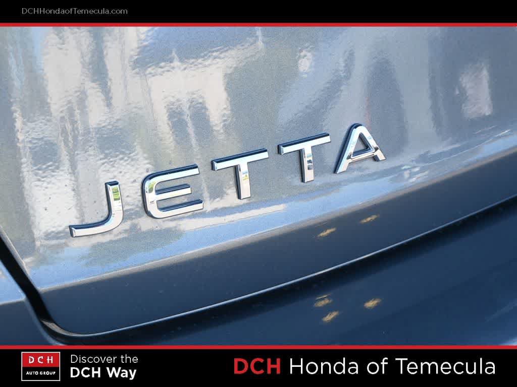 Used 2024 Volkswagen Jetta SE FWD image 8