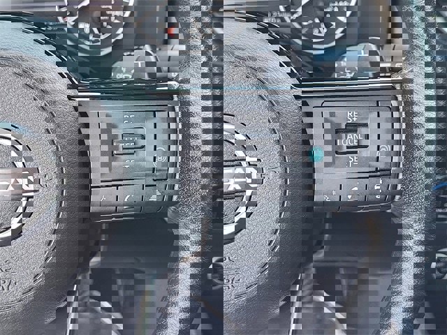 Used 2022 Nissan Rogue SV image 13