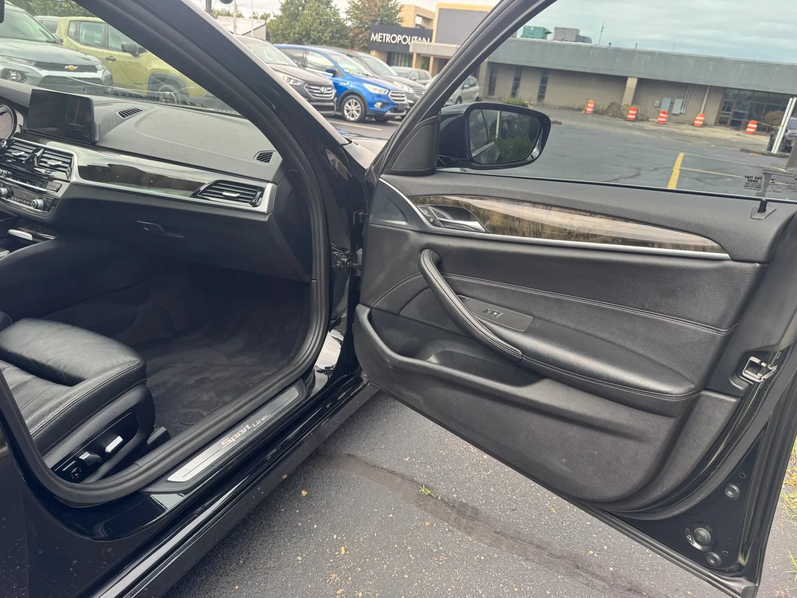 Used 2017 BMW 540i RWD image 17