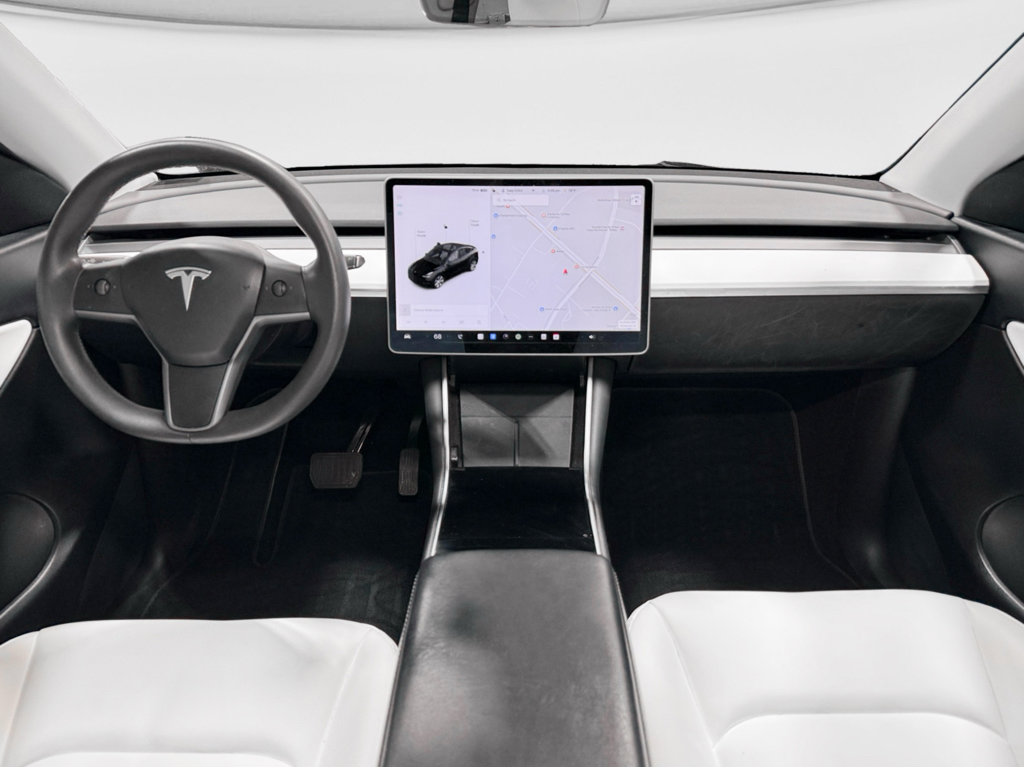 Used 2020 Tesla Model Y Long Range image 14