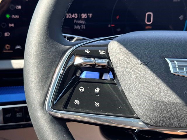 Certified 2025 Cadillac Optiq Sport 2 AWD/4WD image 10