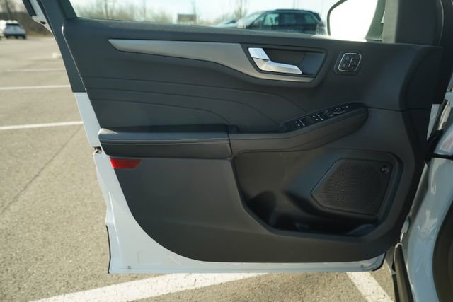 Used 2023 Ford Escape Active image 14