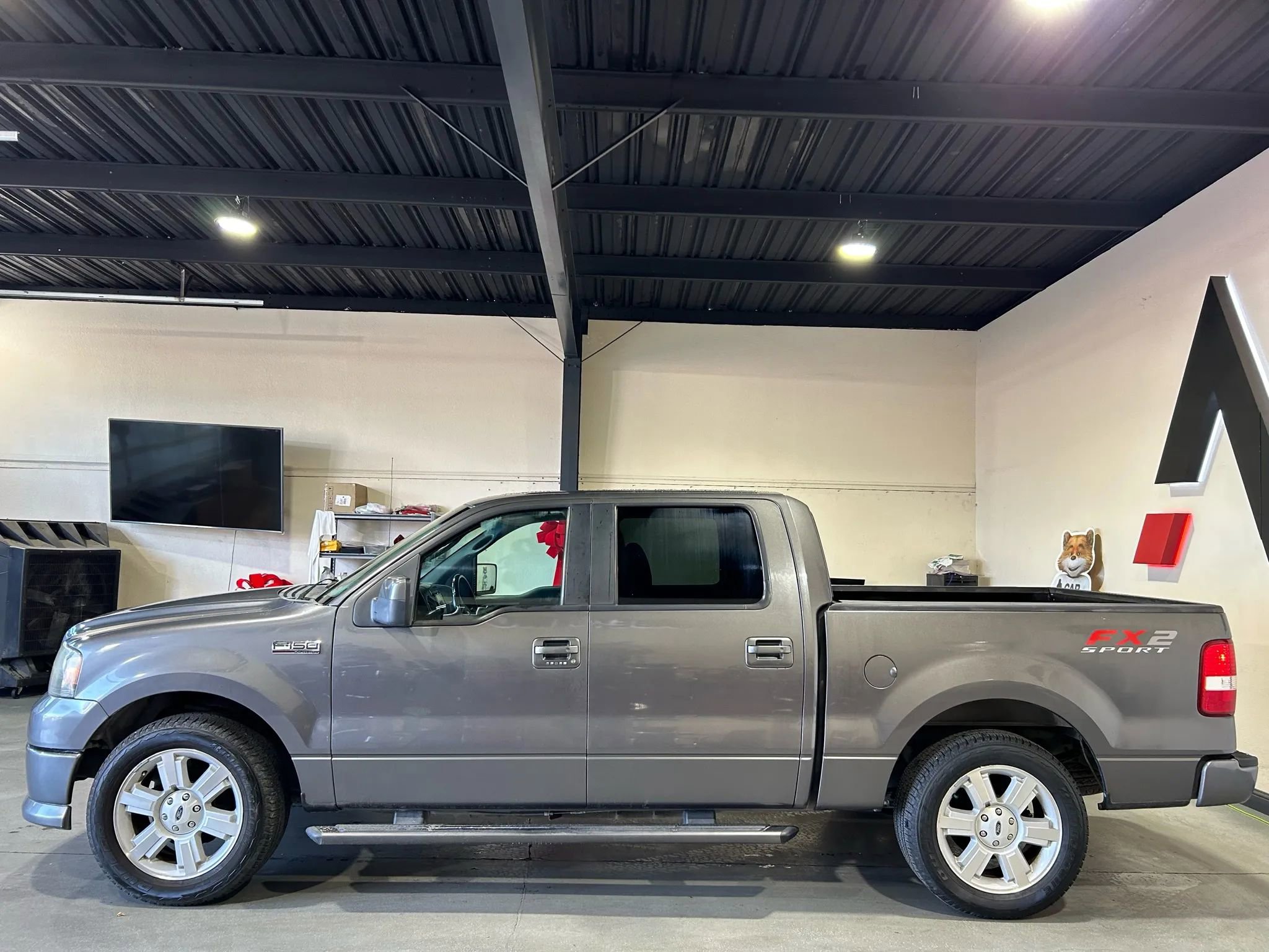 Used 2007 Ford F150 XLT RWD image 8