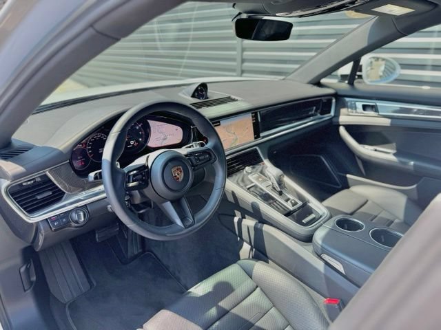 Certified 2023 Porsche Panamera 4 Platinum Edition AWD/4WD image 4