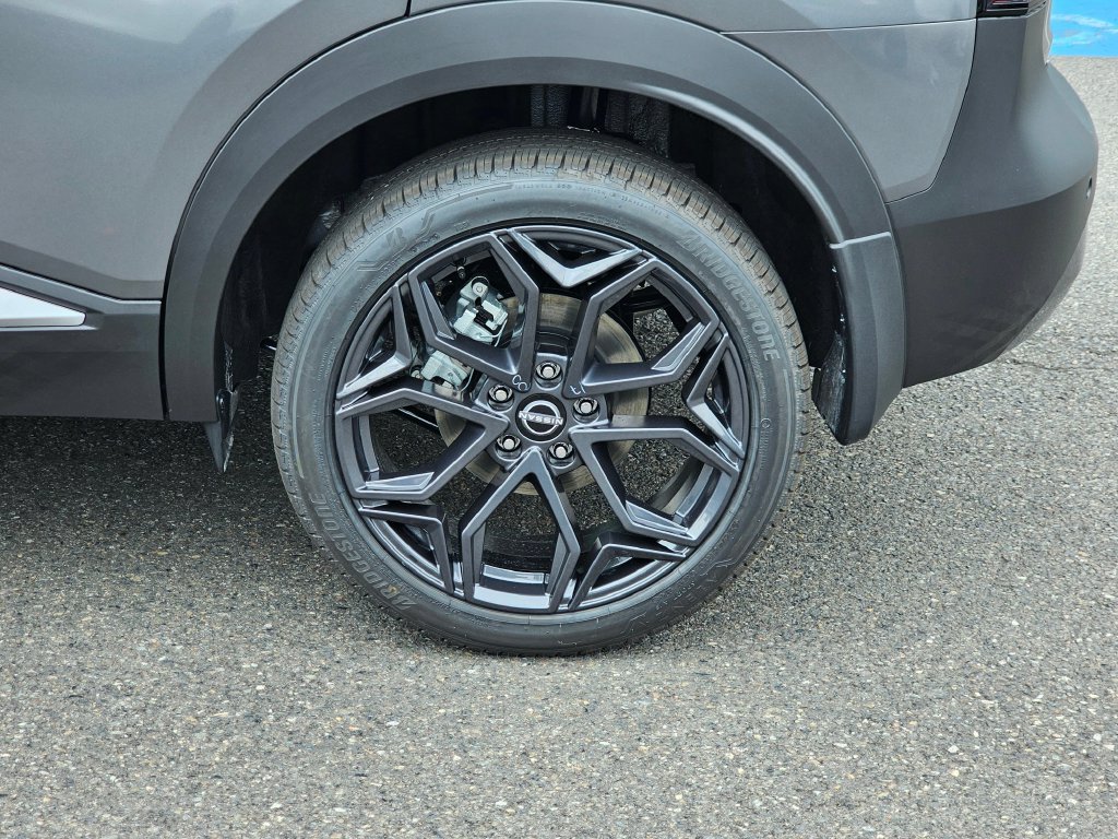 New 2027 Nissan Kicks SR AWD/4WD image 9