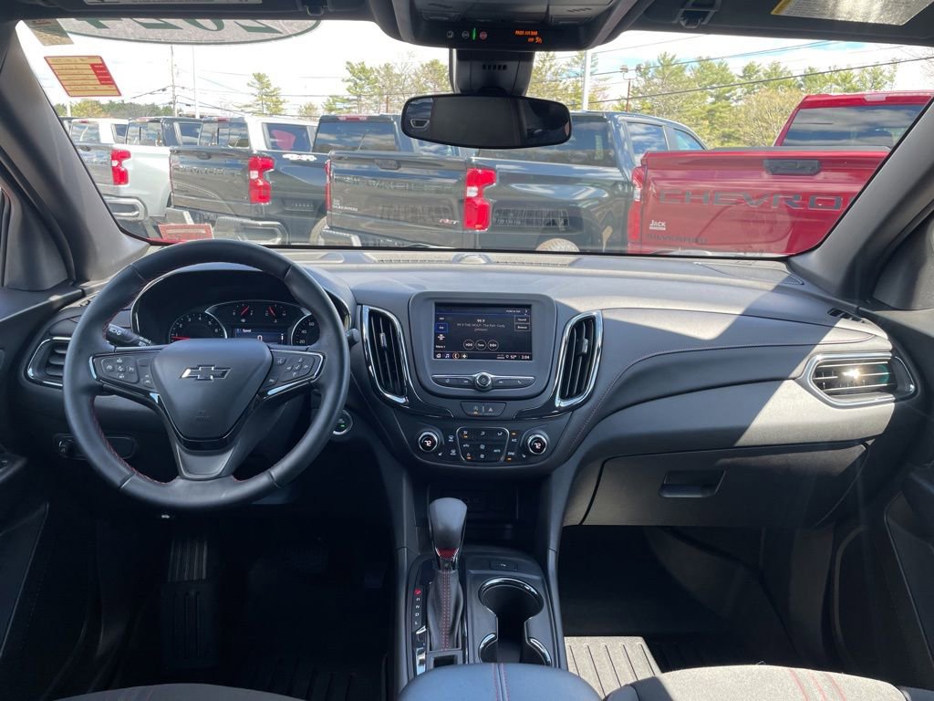 Used 2024 Chevrolet Equinox RS AWD/4WD image 13