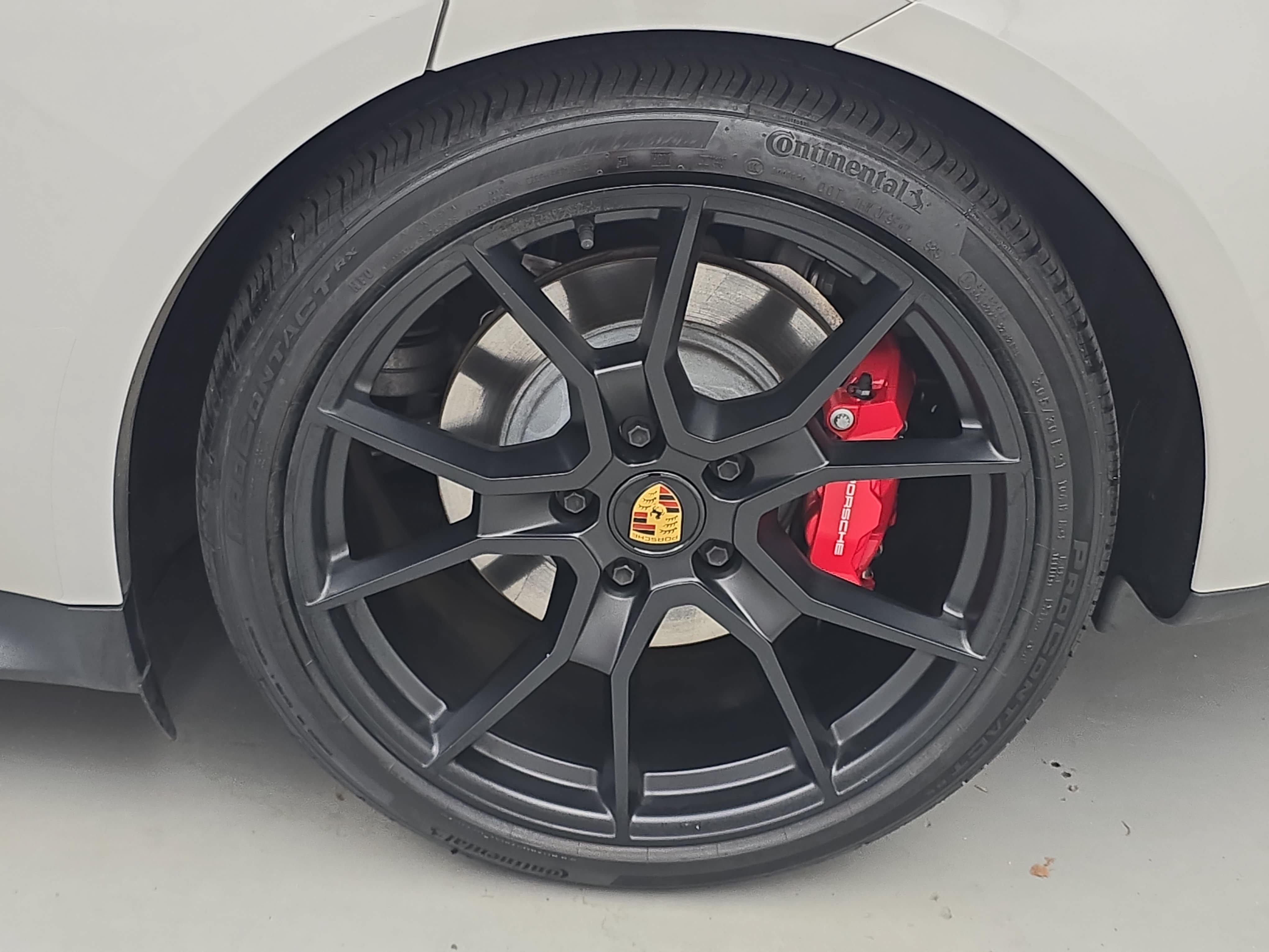 Certified 2024 Porsche Taycan GTS AWD/4WD image 36