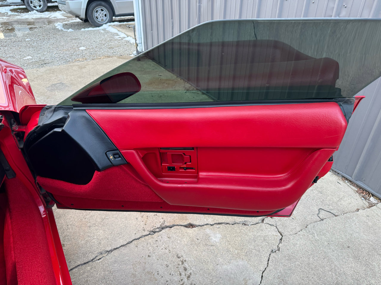 Used 1992 Chevrolet Corvette Coupe image 8