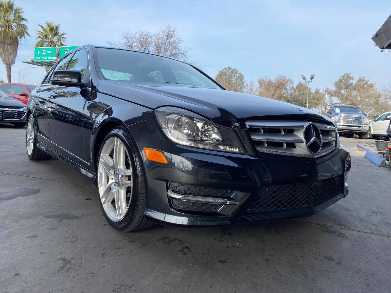 Used 2013 Mercedes-Benz C 250 C 250 Luxury 4dr Sedan image 4