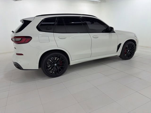 Used 2021 BMW X5 M50i w/ Executive Package image 6
