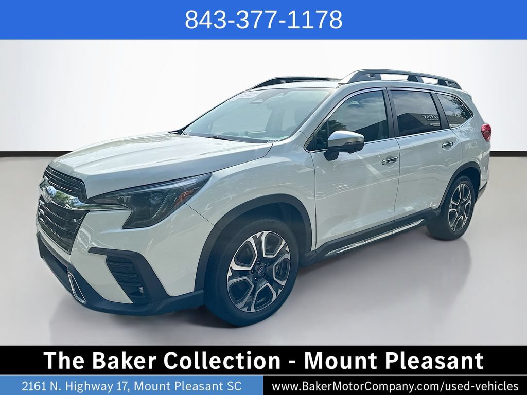 Used 2023 Subaru Ascent Touring AWD/4WD image 1