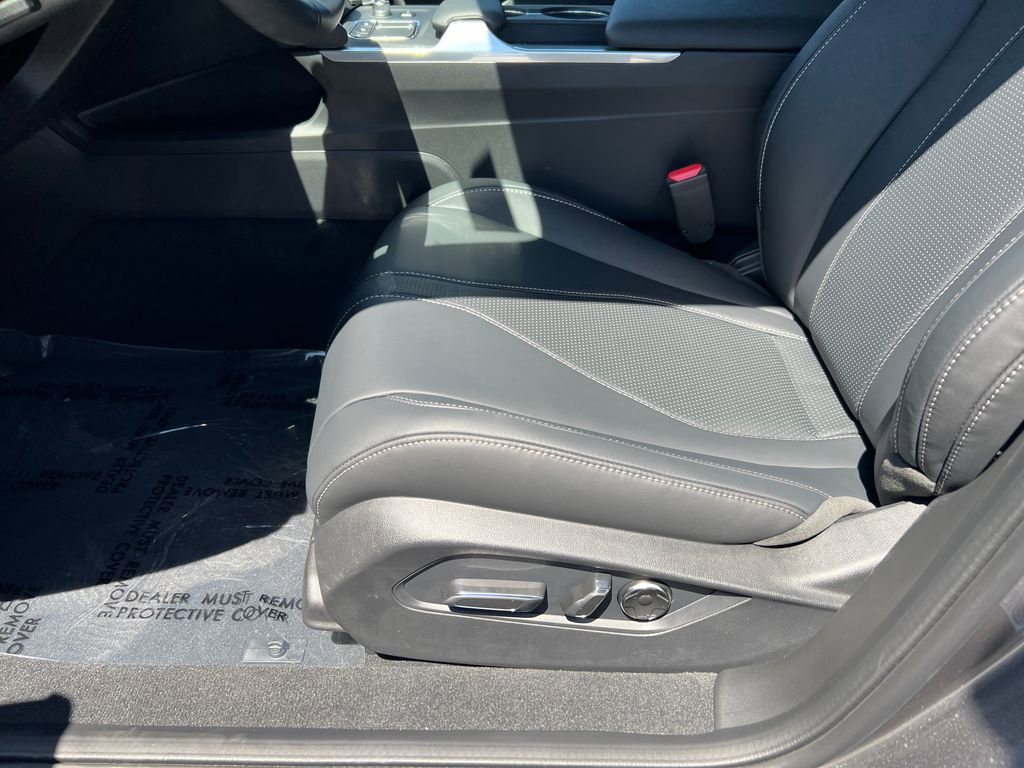 New 2025 Acura TLX w/ Technology Package image 14