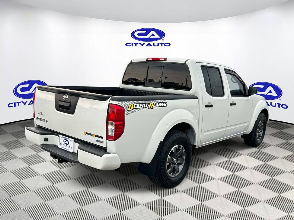 Used 2018 Nissan Frontier SV RWD image 3