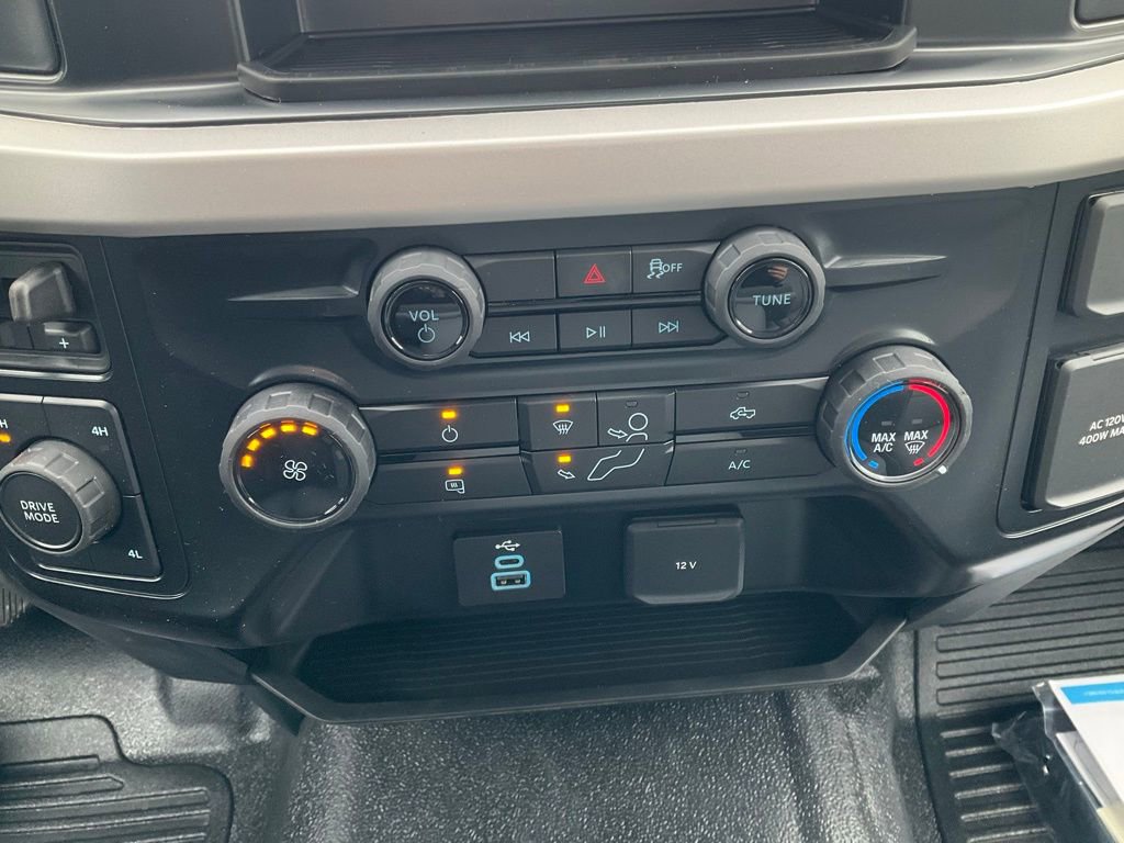 New 2026 Ford F550 4x4 Regular Cab Super Duty image 11