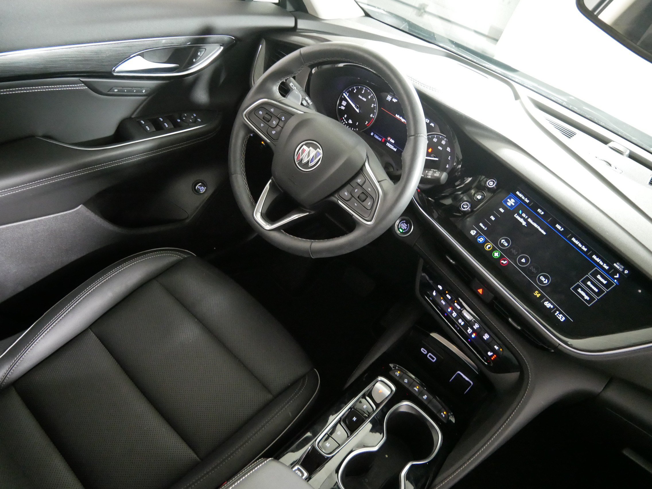 Used 2023 Buick Envision Essence AWD/4WD image 9