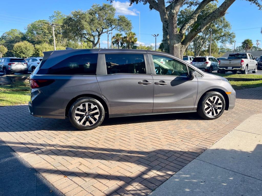 Used 2025 Honda Odyssey EX-L image 7