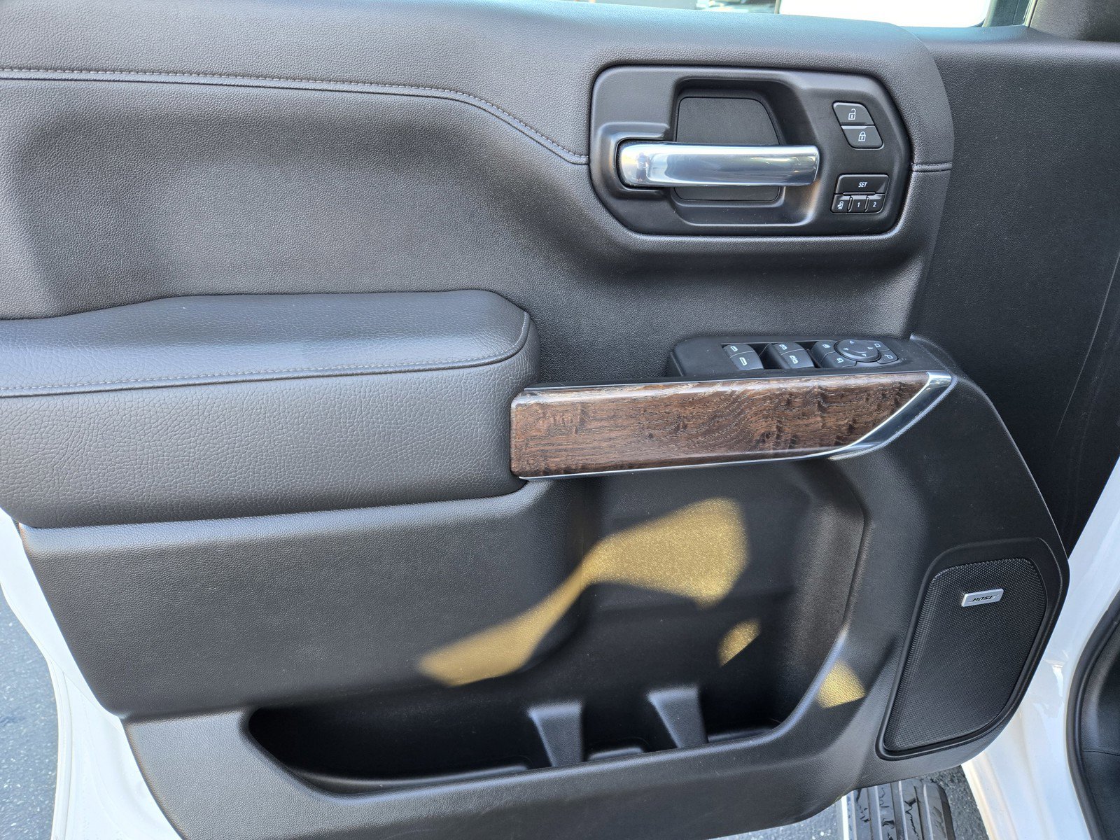 Used 2020 GMC Sierra 1500 Denali w/ Denali Ultimate Package image 15