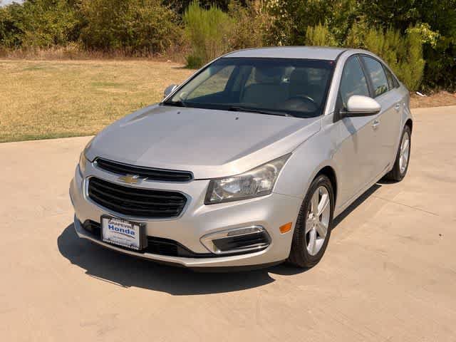 Used 2015 Chevrolet Cruze LT FWD image 2