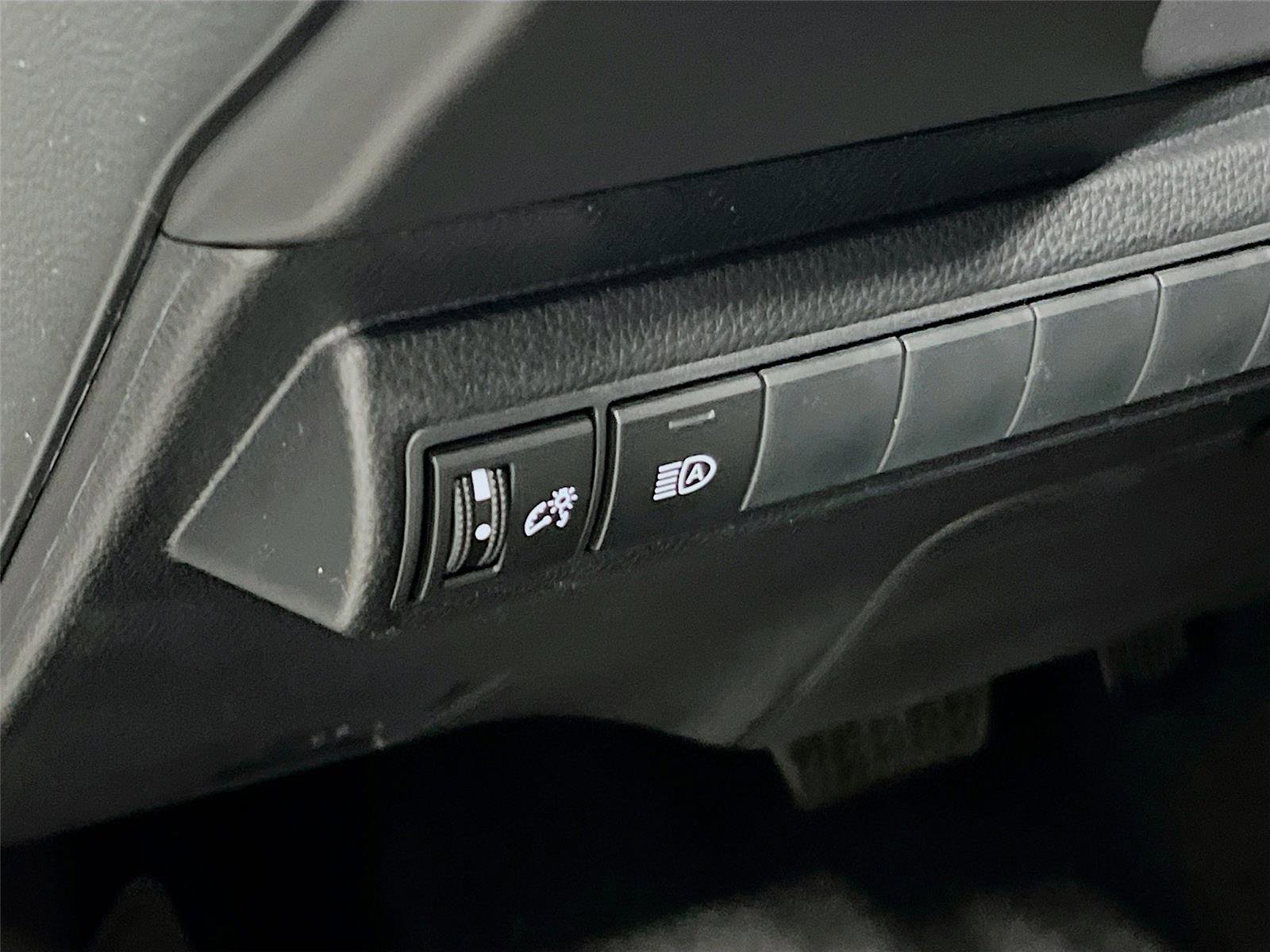 New 2026 Toyota Corolla XSE image 18