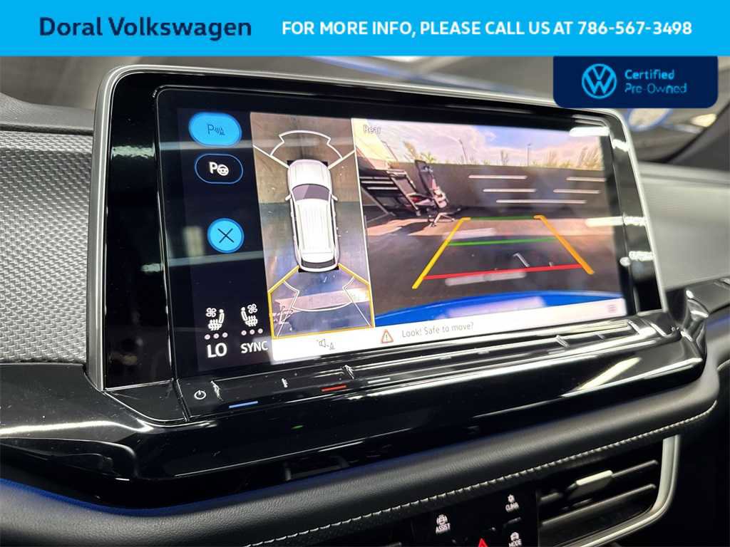 Certified 2024 Volkswagen Atlas Cross Sport SEL Premium R-Line image 19