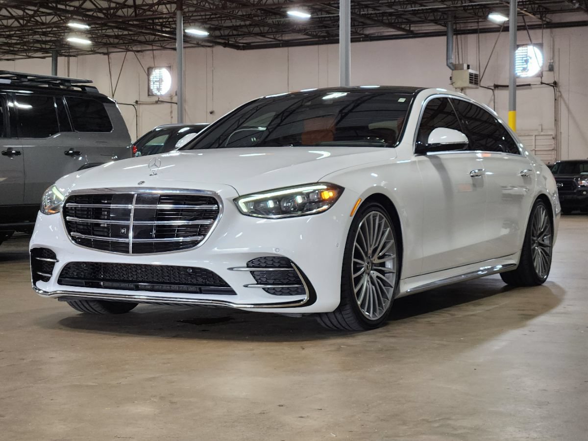Used 2024 Mercedes-Benz S 580 4MATIC Sedan image 4