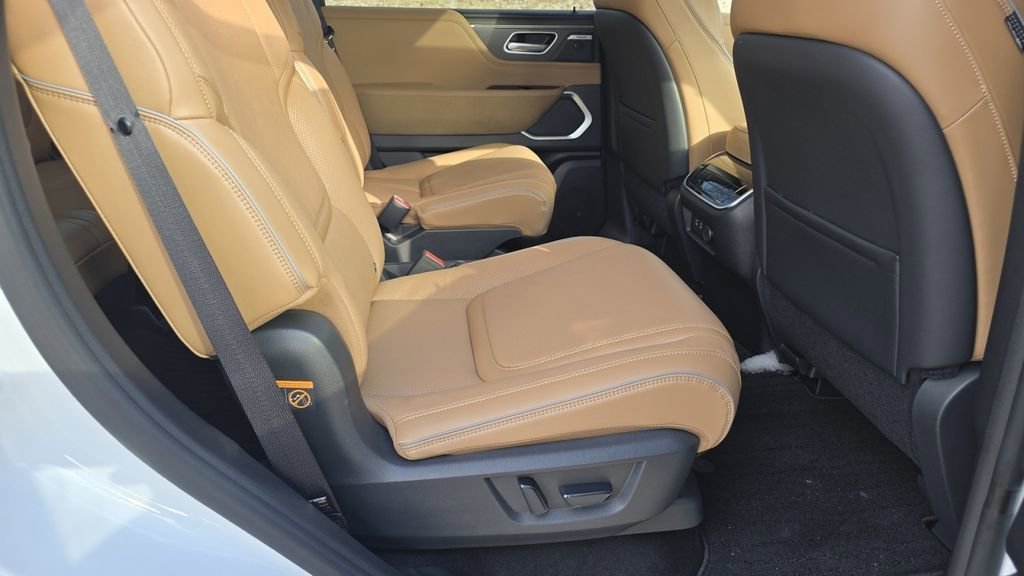 New 2026 INFINITI QX80 Luxe w/ Cargo Package image 22