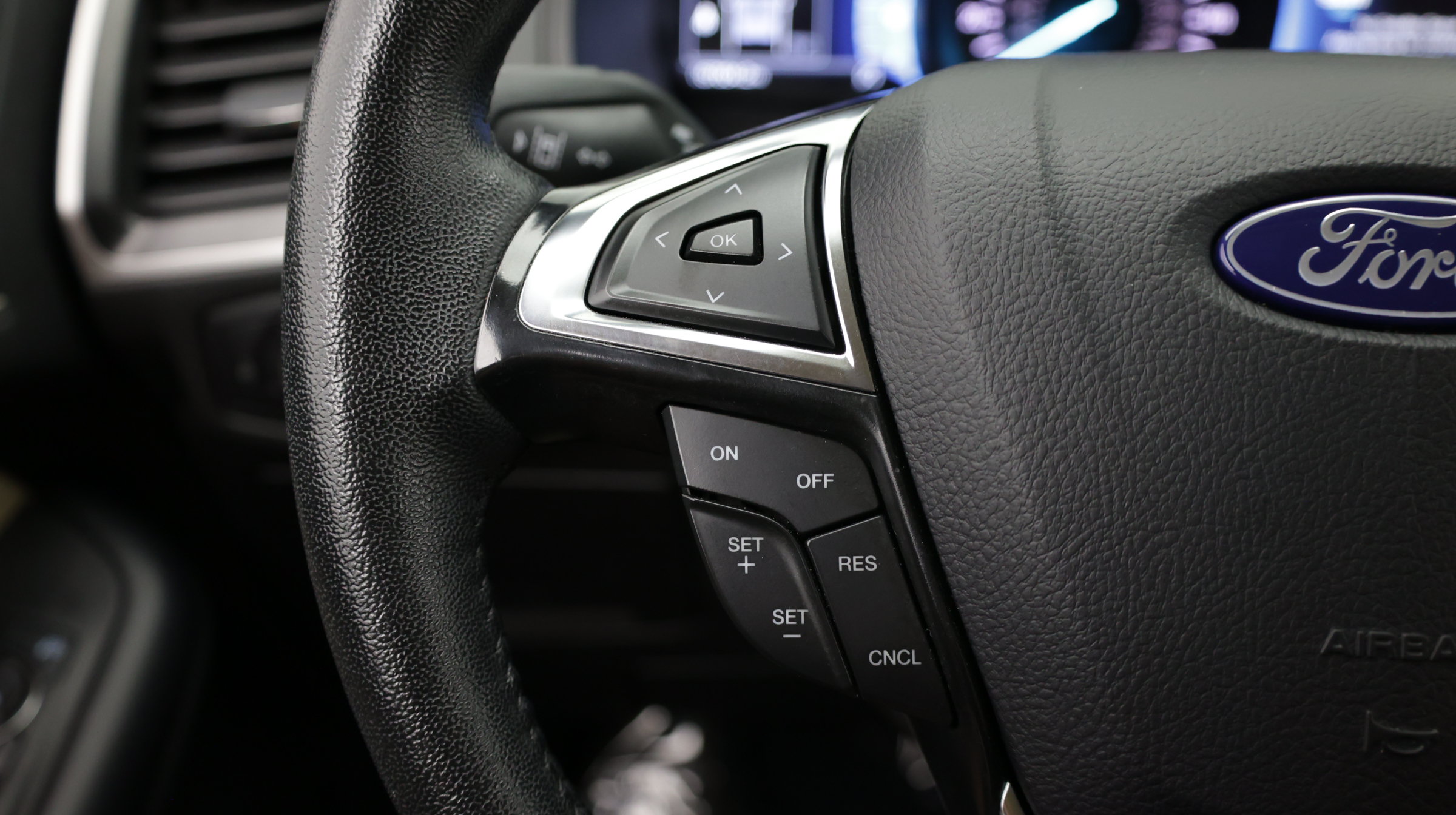 Used 2024 Ford Edge SEL AWD/4WD image 22