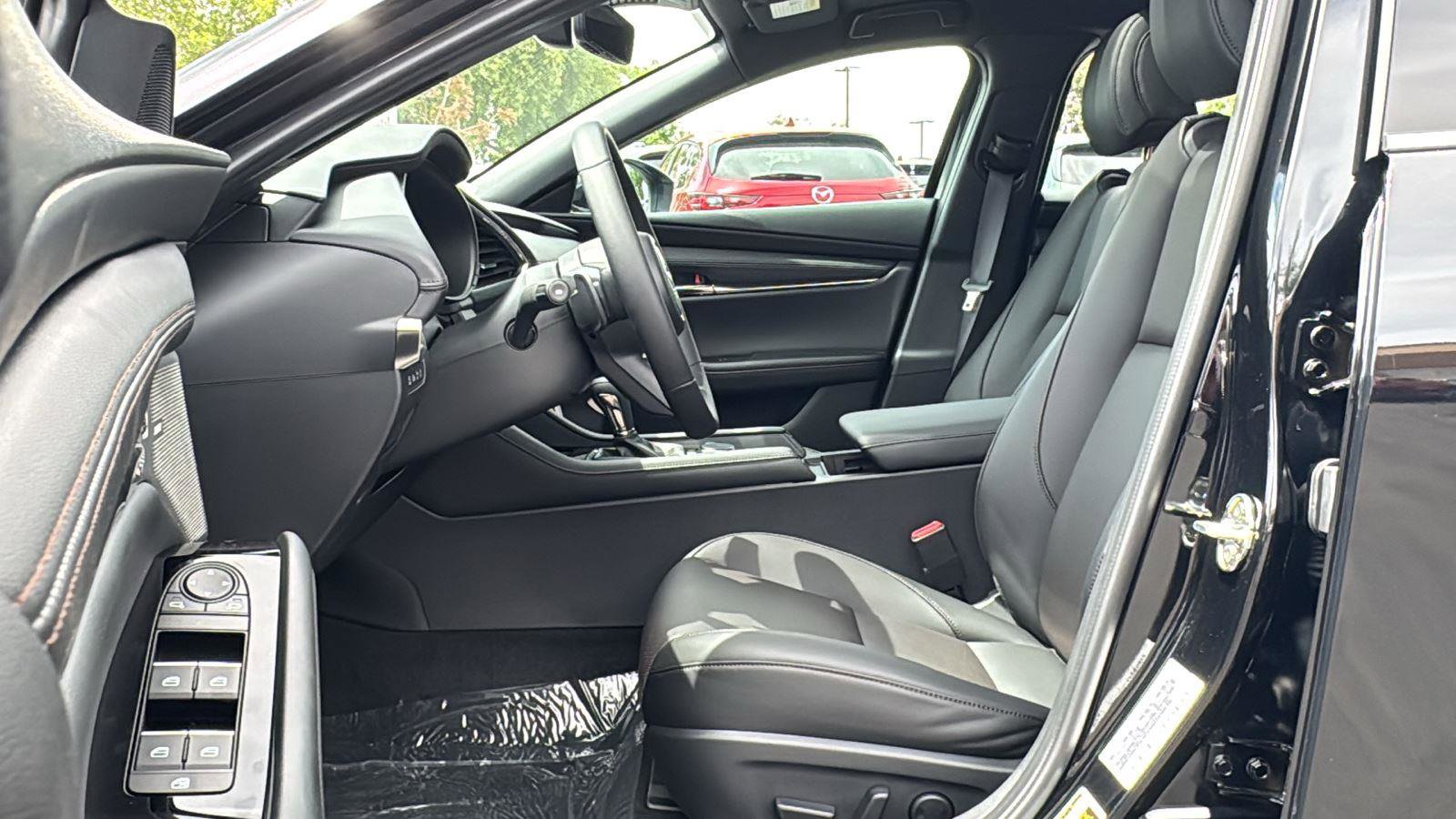 New 2026 MAZDA MAZDA3 Hatchback w/Premium Plus Pkg AWD/4WD image 22