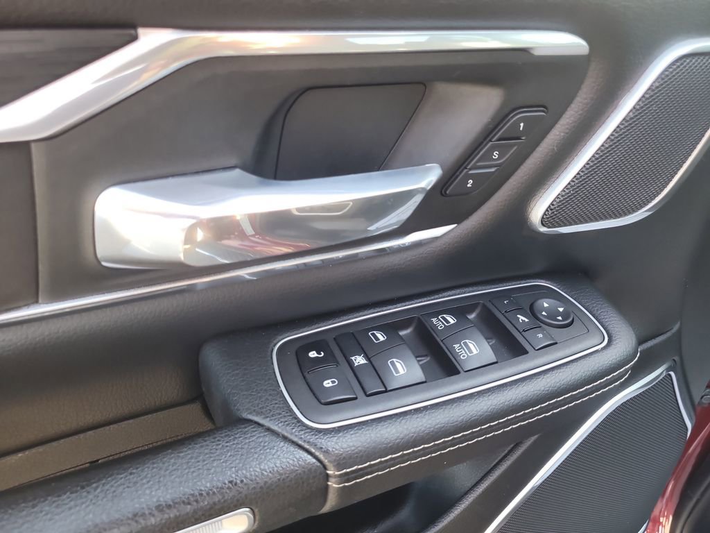 Used 2023 RAM 1500 Laramie image 16