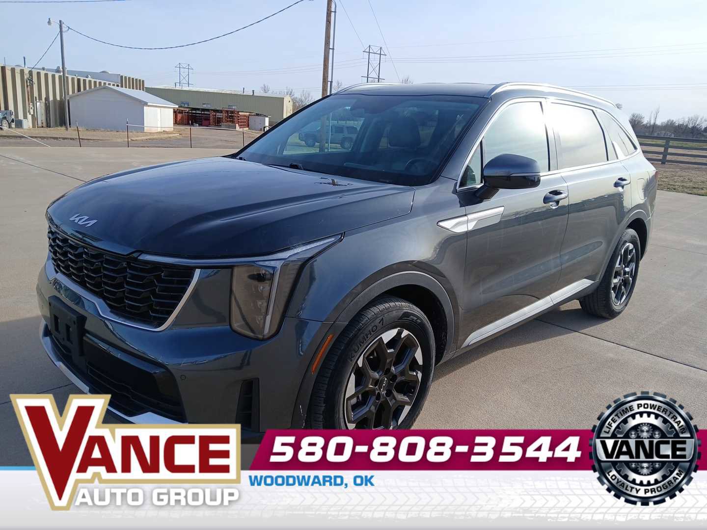 Used 2024 Kia Sorento S image 1