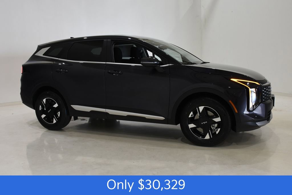 New 2026 Kia Sportage LX image 3