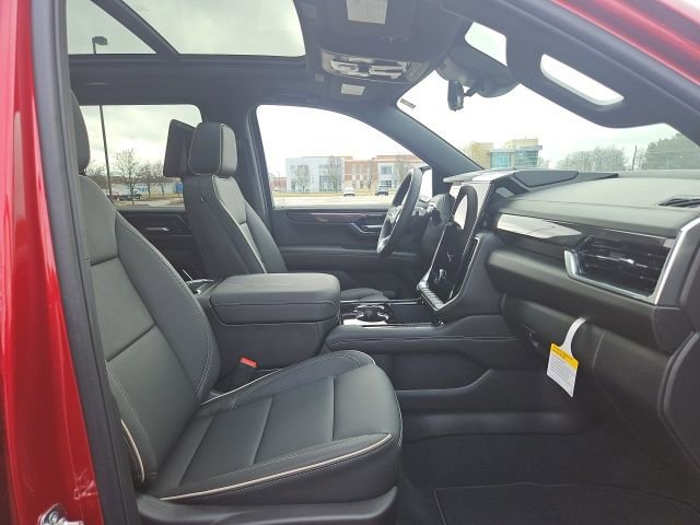 New 2026 GMC Yukon Elevation w/ Elevation Premium Package AWD/4WD image 22