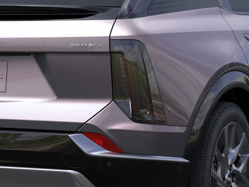 New 2025 Cadillac Optiq Luxury 1 image 37