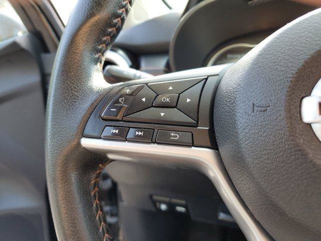 Used 2020 Nissan Versa SR w/ Convenience Package FWD image 18