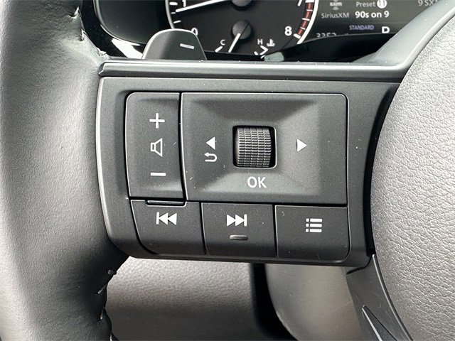 Certified 2025 Nissan Pathfinder SV w/ SV Premium Package image 26