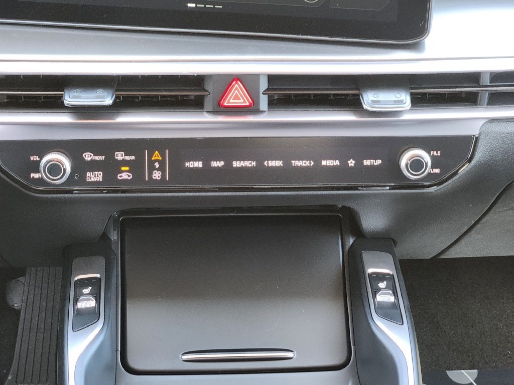 New 2026 Kia Sorento EX AWD/4WD image 14