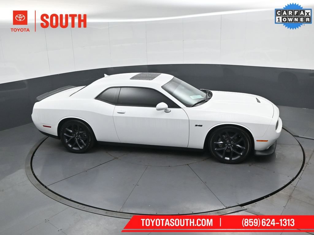 Used 2023 Dodge Challenger R/T w/ Blacktop Package image 43