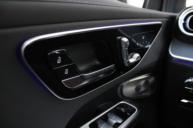 New 2026 Mercedes-Benz GLC 300 4MATIC image 7