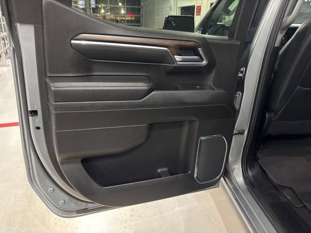 Used 2024 GMC Sierra 1500 SLT image 26