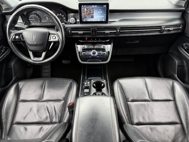 Used 2022 Lincoln Corsair AWD w/ Premium Package image 20