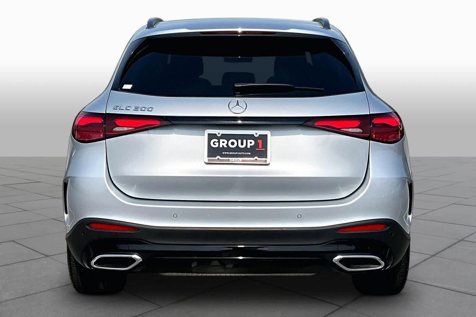Used 2025 Mercedes-Benz GLC 300 image 5