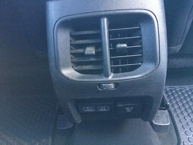 Used 2022 Jeep Cherokee Trailhawk w/ Comfort/Convenience Group image 29