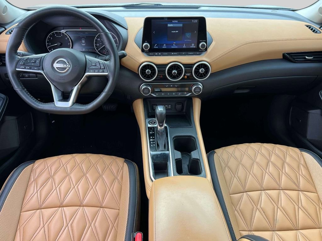 Used 2025 Nissan Sentra SV w/ SV Premium Package FWD image 14