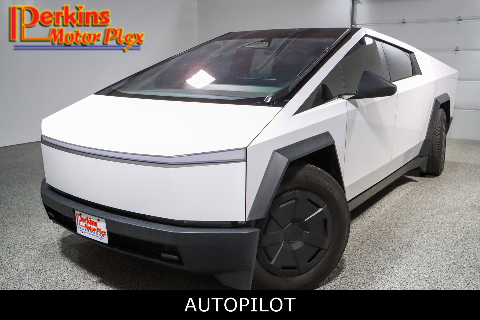 Used 2024 Tesla Cybertruck AWD Crew Cab