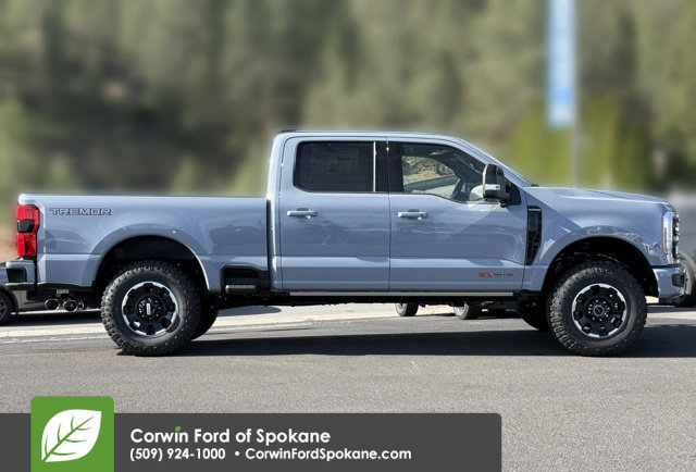 New 2026 Ford F350 Platinum w/ Tremor Off-Road Package AWD/4WD image 9