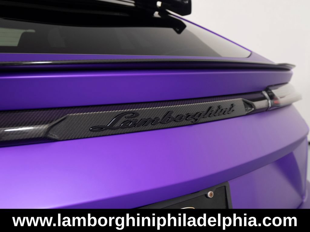 Used 2024 Lamborghini Urus Performante AWD/4WD image 51