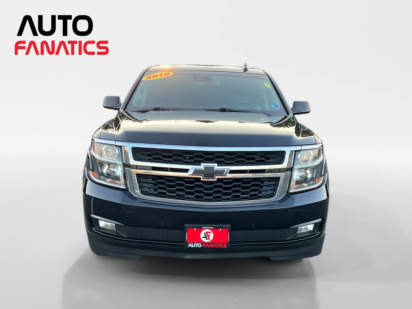 Used 2018 Chevrolet Suburban LT w/ Luxury Package image 8